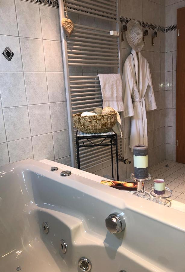 Ferienzimmer Viernheim- Work And Chill Ngoại thất bức ảnh